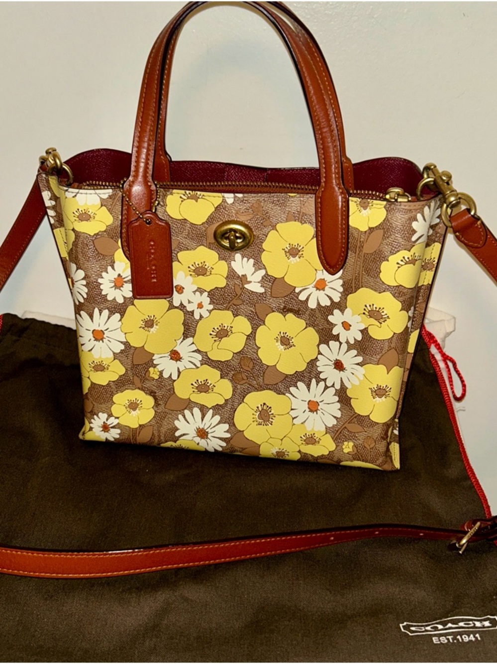 COACH Limited Edition, Willow Tote 24 In Signature Canvas With Floral Print - Picture 2 of 10